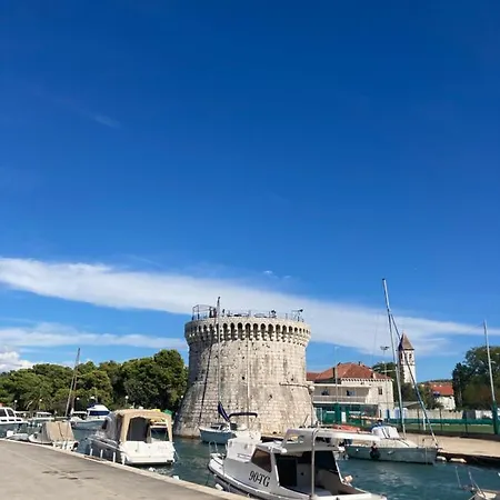 Dragazzo Appartamento Traù